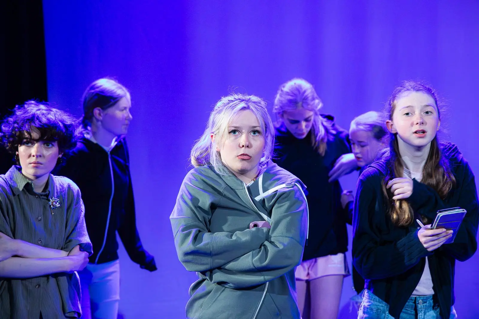 WhatsApp Image 2025-04-29 at 11.25.23 (5) Scene of young female actors in National Theatre Connections production of Mia and the Fish by Robinson Academy of Drama